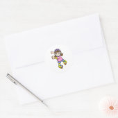 スケート&ヘルメット付きスケーターとして女の子 ラウンドシール (封筒)