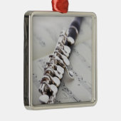 スコアのピッコロ メタルオーナメント (右)