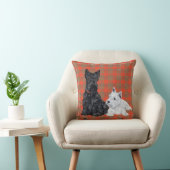 スコッティとウェスティーのアップ – テリア枕 クッション (椅子)