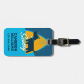 スコッティを上げる ラゲッジタグ (正面横)