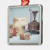 スコットの南極探険で取られる食糧 メタルオーナメント (左)