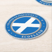 スコットランドで完璧に作られる ラウンドペーパーコースター (アングル)