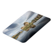 スコットランドに反射するアイレアン・ドナン城 マグネット (左側)