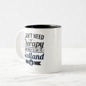 スコットランドに行くセラピーは必要ない ツートーンマグカップ (正面左)