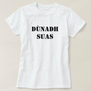 スコットランドのゲール族自治区に閉じる Tシャツ