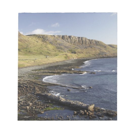 スコットランドのスカイ島ダンツルの海岸統一された、 ノートパッド (正面)