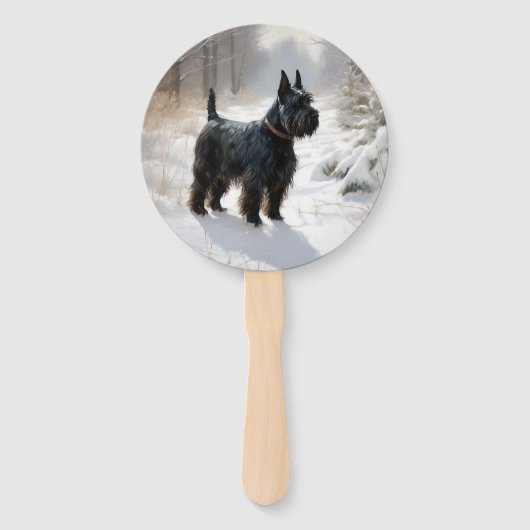 スコットランドのテリアが雪のクリスマスを過ごした ハンドファン (正面)