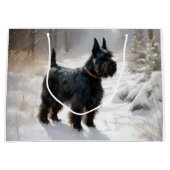 スコットランドのテリアが雪のクリスマスを過ごした ラージペーパーバッグ (正面)