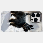 スコットランドのテリアが雪のクリスマスを過ごした Case-Mate iPhoneケース (裏面 (横))