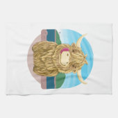 スコットランドのハイランドの牛、ビーチで冷たい キッチンタオル (横)