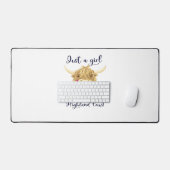 スコットランドのハイランド牛のクラスが大好きな女の子 デスクマット (キーボード&マウス)