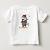 スコットランドの変装した可愛いサメ ベビーTシャツ (裏面)