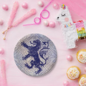 スコットランドの手がつけられないライオンの濃紺のケルト結び目模様 ペーパープレート (パーティー)