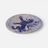 スコットランドの手がつけられないライオンの濃紺のケルト結び目模様 ペーパープレート (アングル)