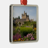 スコットランドの美しい庭と有名な城 メタルオーナメント (右)