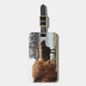 スコットランドの高地の牛~の荷物のラベル ラゲッジタグ (正面縦)