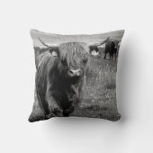 スコットランドの高地牛装飾用クッション クッション (裏面)