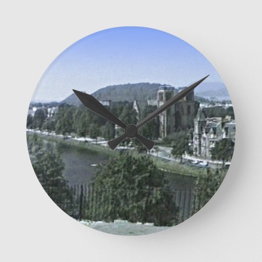 スコットランドインヴァネス建物ジギニーザミュージアムザズ ラウンド壁時計 (正面)