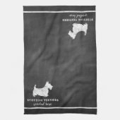 スコットランドテリアはヴィンテージの黒板をここにだめにしました キッチンタオル (縦)