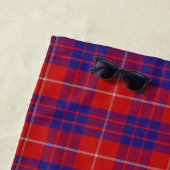 スコットランド人は一族のハミルトンタータンチェックにアクセントを置きます ビーチタオル (インサイチュ)