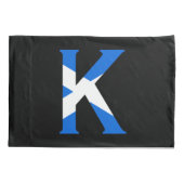 スコットランド国旗pccntにKモノグラムを重ね合わせた 枕カバー (裏面)