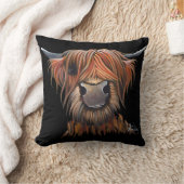スコットランド毛深い高地の牛'BRUCE'クッション枕 クッション (ブランケット)