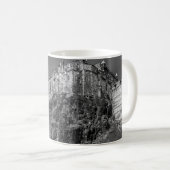 スコットランド，エジンバラ城 コーヒーマグカップ (正面右)