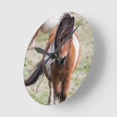 スコットランド、シェットランド諸島、シェットランドポニー ラウンド壁時計 (傾斜)