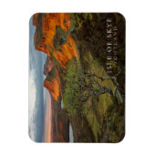 スコットランド、スカイのキリン山脈での日の出 マグネット (縦)