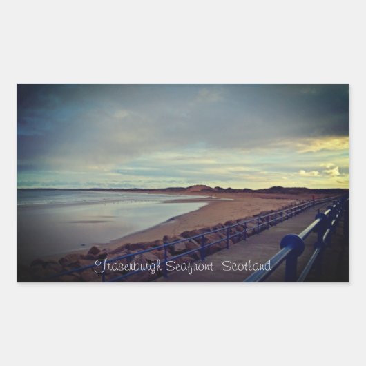 スコットランド，フラセルバーグベイシーフロントウォーク 長方形シール (正面)