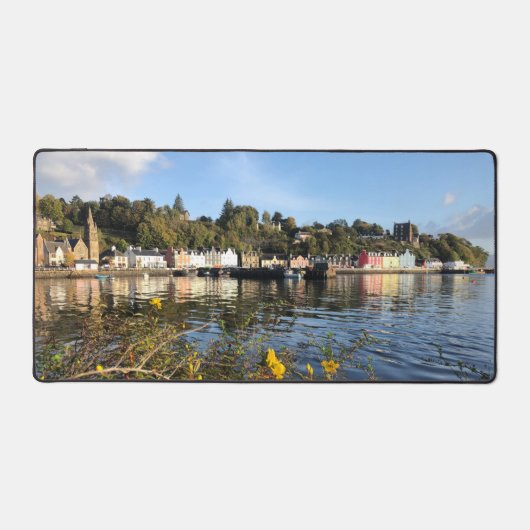 スコットランド、マル島のトーバーモリー デスクマット (正面)