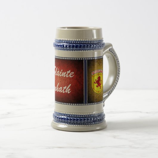 スコットランド、獅子奮迅、旗、Slainte Mhath ビールジョッキ (正面右)