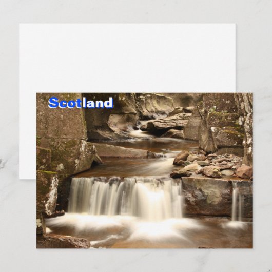 スコットランド、PerthshireのBracklinn滝 (正面/裏面)