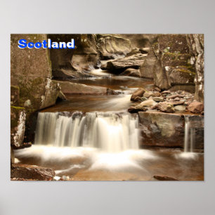スコットランド、PerthshireのBracklinn滝 ポスター