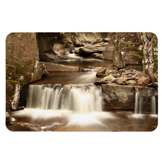 スコットランド、PerthshireのBracklinn滝 マグネット (横)