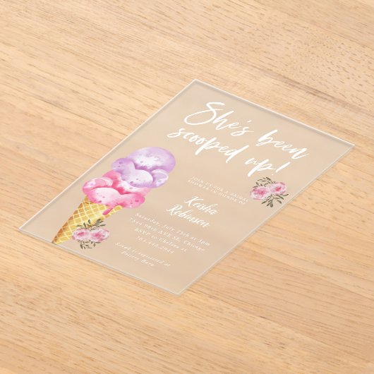 スコップアップピンクアイスクリームブライダルシャワー アクリル招待状 (レイダウン)