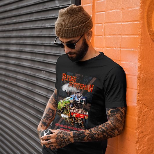 スコッ飛んでいるツマン蒸気機関車 Tシャツ