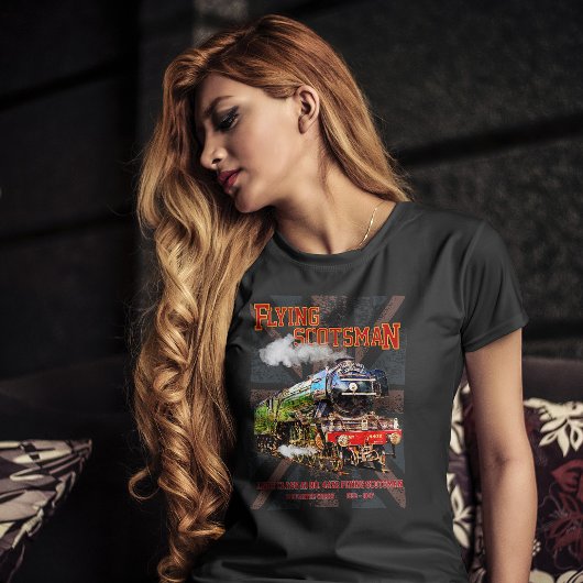 スコッ飛んでいるツマン蒸気機関車 Tシャツ