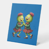 スコティッシュティッスルズウェア踊り天井 台座サイン (正面)