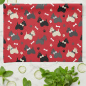 スコティッシュテリアの前足と骨の赤 キッチンタオル (折り畳み)