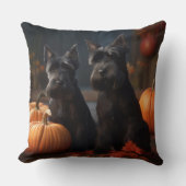 スコティッシュテリアパピーオータムデライトカボチャ クッション (正面)