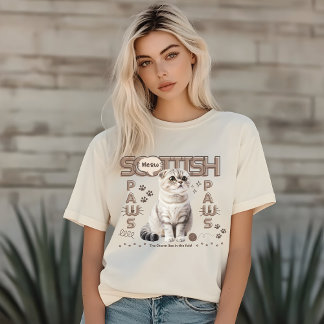 スコティッシュフォールド猫・ミニマルなコージー猫・猫の親 Tシャツ
