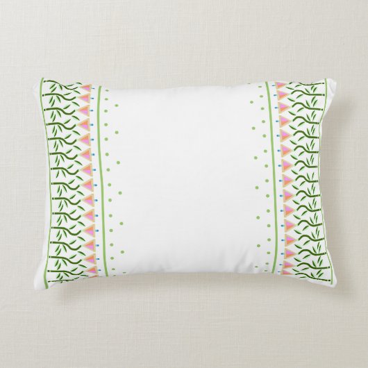 スタかわいらしイ縁どルの花芸 アクセントクッション (正面)