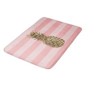 スタイリッシュかわいらしガーリー金ゴールドパイナップル&ピンクストライプク バスマット (アングル)