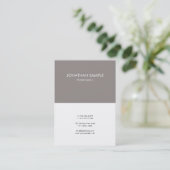 スタイリッシュでシンプルなグラフィック・デザインのブラウンの白のトレンディー 名刺 (スタンド正面)