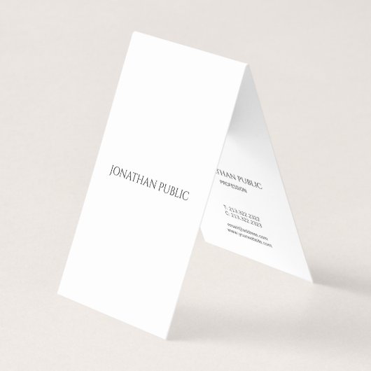 スタイリッシュでモダンな最小主義のプロフェッショナルのカッコいいのシンプル 名刺 (正面)