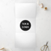 スタイリッシュで現代的な洗練されたカスタマイズ可能 三つ折りクリスマスカード (内部)