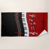 スタイリッシュで赤い白黒のピアノ鍵およびノート ビーチタオル (正面)