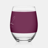 スタイリッシュなバーガンディと白のモダンカリグラフィー名 ステムなしワイングラス (左)