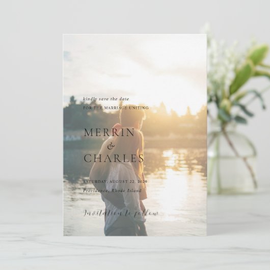 スタイリッシュなモノクロ写真のモダンウェディング セーブザデート (スタンド正面)